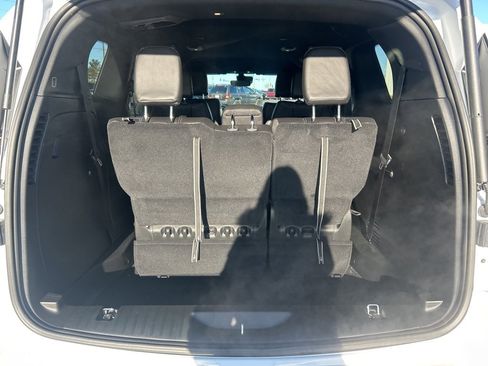 New 2026 Chrysler Voyager LX image 18
