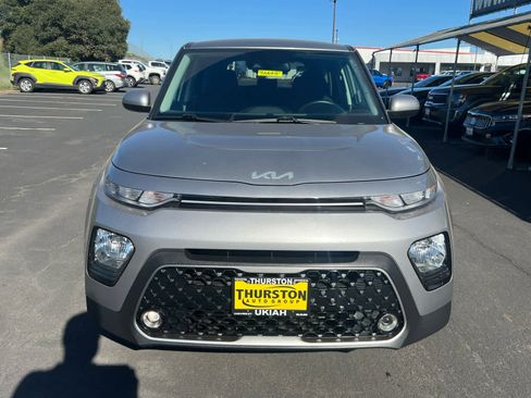 Used 2022 Kia Soul EX image 4
