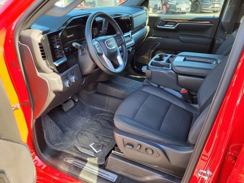 Used 2024 GMC Sierra 1500 Elevation w/ LPO, Elevation Black Package image 20