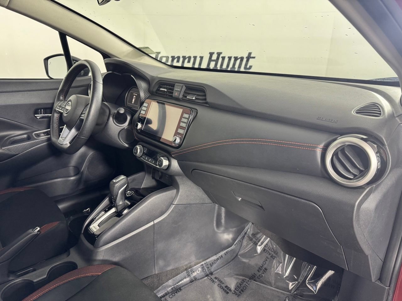 Used 2025 Nissan Versa SR w/ Trunk Package FWD image 35