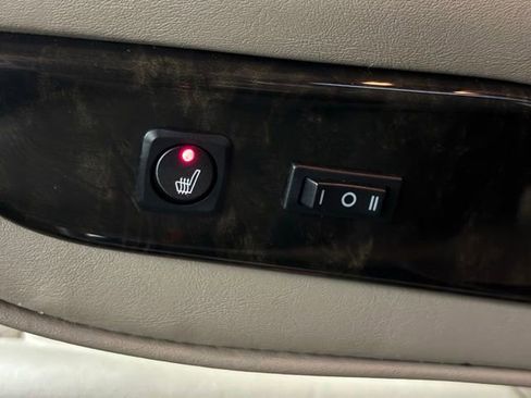Used 2019 GMC Savana 2500 RWD image 37
