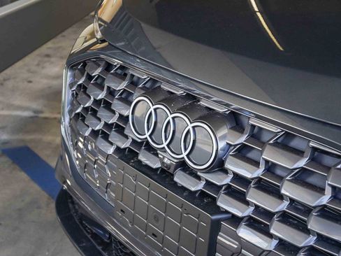 New 2026 Audi Q5 Premium AWD/4WD image 9