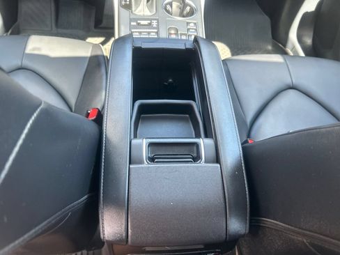 Certified 2025 Toyota Highlander XLE AWD/4WD image 27