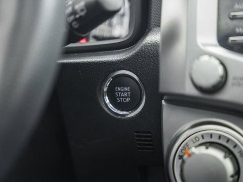 Used 2022 Toyota 4Runner SR5 Premium image 27