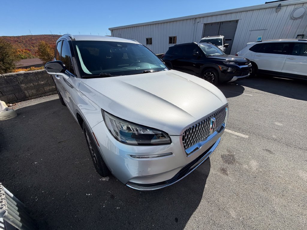Used 2020 Lincoln Corsair AWD w/ Equipment Group 101A image 6