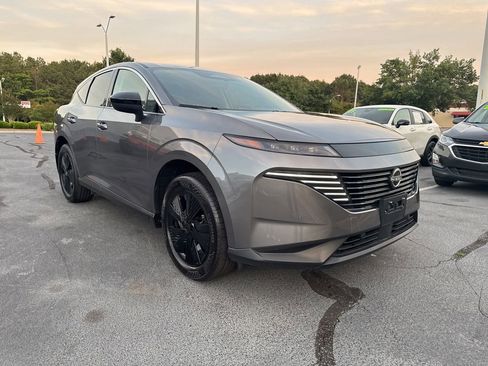 Used 2025 Nissan Murano SV w/ Cargo Package AWD/4WD image 8