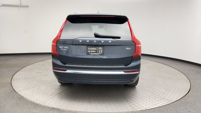 Certified 2025 Volvo XC90 B6 Plus w/ Protection Package Premier AWD/4WD image 3