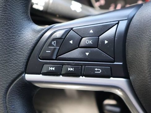 Used 2021 Nissan Altima 2.5 SV FWD image 7