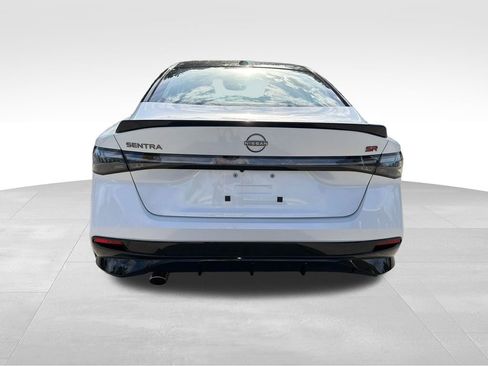New 2026 Nissan Sentra SR w/ Floor Mat Package FWD image 7