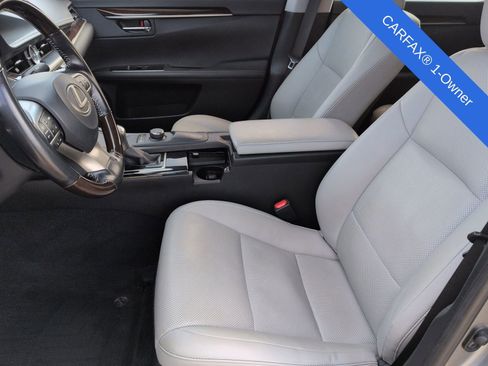 Used 2016 Lexus ES 350 w/ Premium Package w/Wood Trim image 20