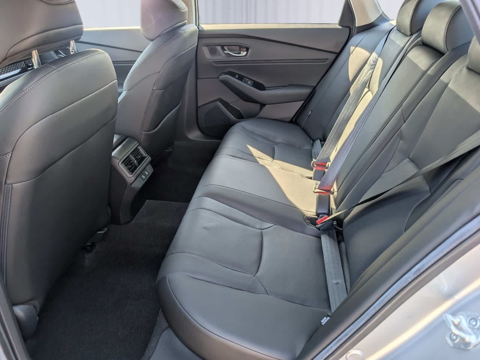 Used 2024 Honda Accord Touring image 14