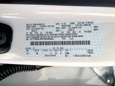 New 2025 Ford F150 Lariat w/ Equipment Group 501A Mid image 21