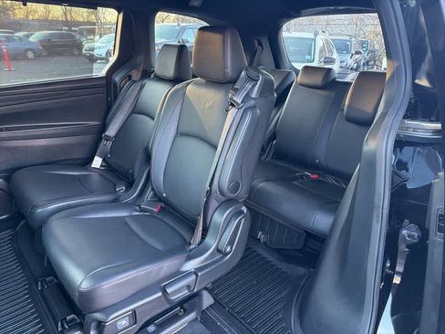 Certified 2023 Honda Odyssey Sport image 25
