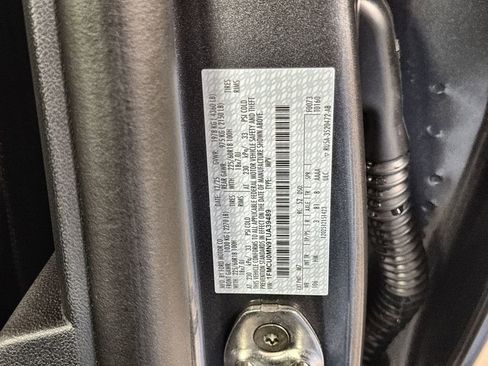 New 2026 Ford Escape ST-Line w/ Cold Weather Package FWD image 32