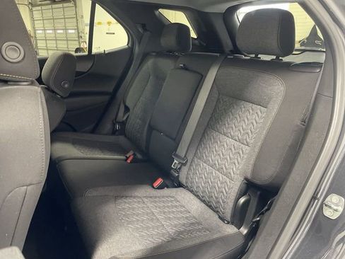 Used 2022 Chevrolet Equinox LT image 23