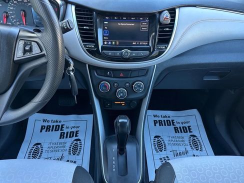 Used 2022 Chevrolet Trax LS w/ Tint and Cruise Package image 11