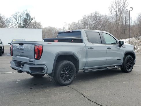 Used 2024 GMC Sierra 1500 Elevation image 3