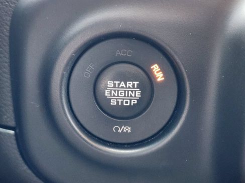 Used 2022 Jeep Wrangler Unlimited Sport AWD/4WD image 21