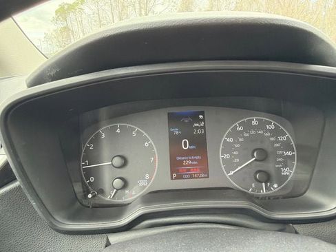 Used 2025 Toyota Corolla LE image 5