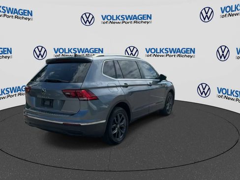 Used 2023 Volkswagen Tiguan SE FWD image 8