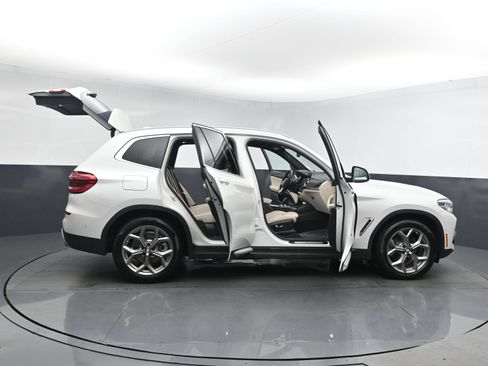 Used 2021 BMW X3 xDrive30i w/ Premium Package AWD/4WD image 25