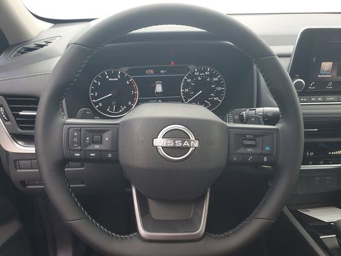 New 2026 Nissan Rogue SV image 22