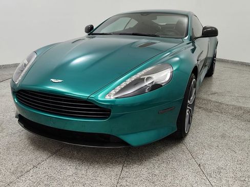 Used 2015 Aston Martin DB9 Coupe RWD image 32