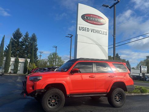 Used 2023 Toyota 4Runner TRD Pro image 2
