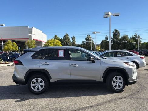 Certified 2025 Toyota RAV4 LE FWD image 3