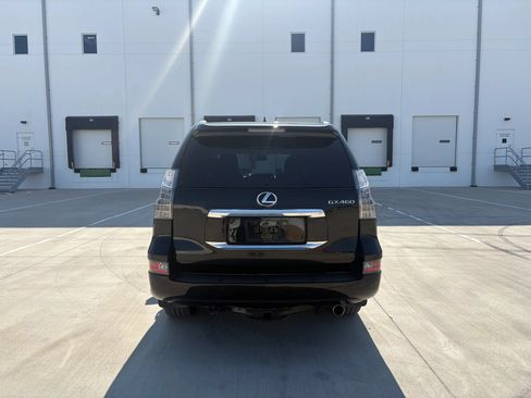Used 2015 Lexus GX 460 w/ Premium Package AWD/4WD image 8
