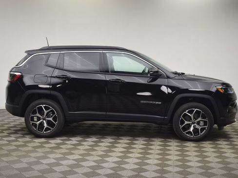 New 2026 Jeep Compass Limited AWD/4WD image 3