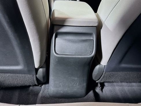 Used 2020 Hyundai Elantra Value Edition image 26