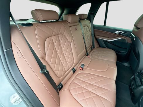 Used 2024 BMW X5 sDrive40i w/ Parking Assistance Package image 30