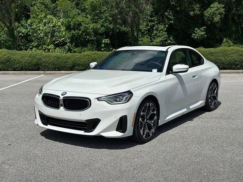 Used 2026 BMW 230i Coupe w/ Premium Package RWD image 1
