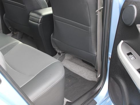 Used 2015 Toyota Prius Prime Advanced image 39