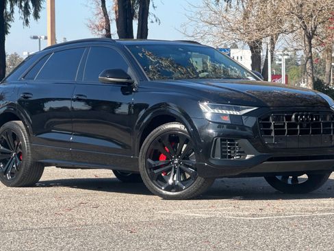 Used 2019 Audi Q8 Prestige w/ Towing Package image 2