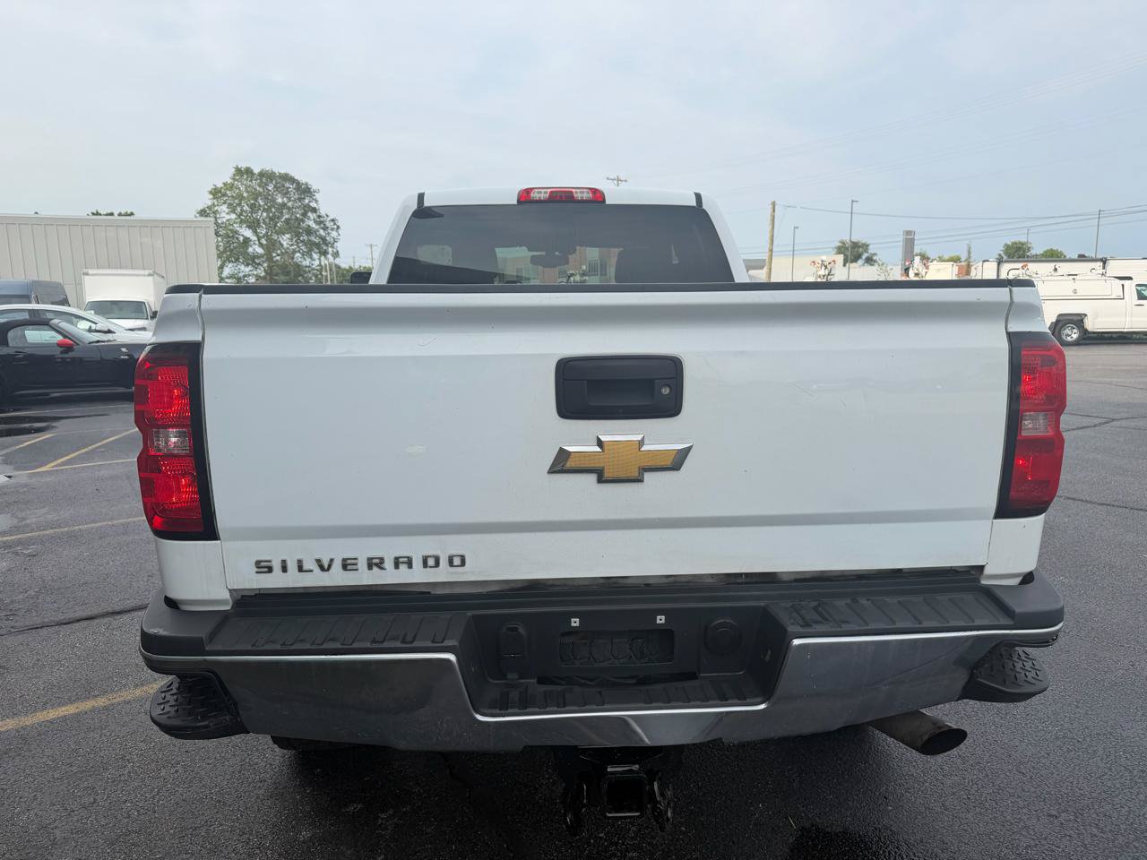 Used 2019 Chevrolet Silverado 2500 W/T AWD/4WD image 4