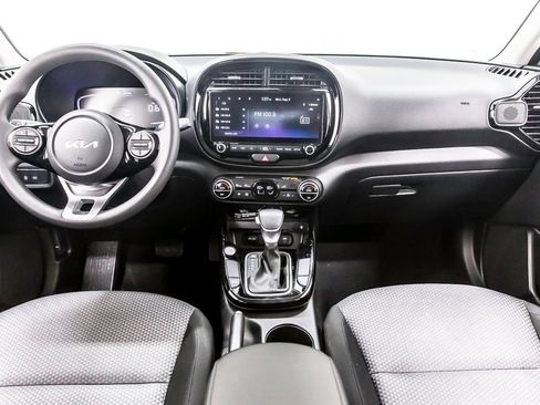 Used 2023 Kia Soul S FWD image 17
