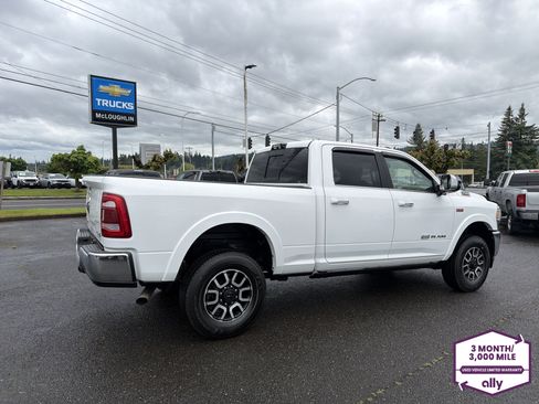 Used 2022 RAM 2500 Limited AWD/4WD image 6