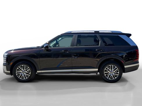 Certified 2026 Hyundai Palisade SEL FWD image 2