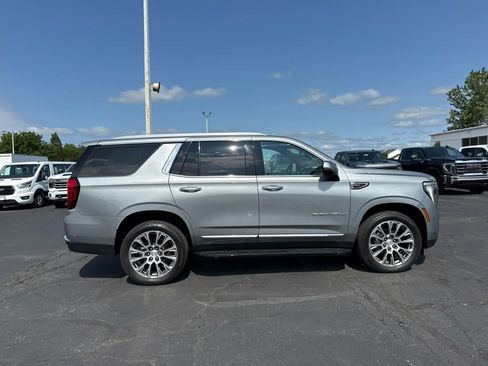 Certified 2025 GMC Yukon Denali AWD/4WD image 6