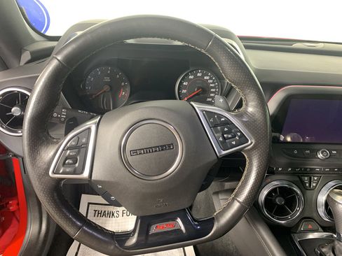 Used 2019 Chevrolet Camaro SS image 22