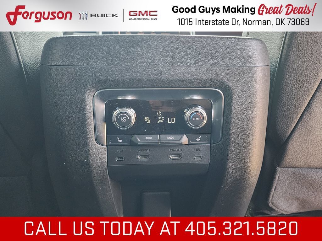 New 2026 GMC Yukon Denali w/ Denali Reserve Package AWD/4WD image 57
