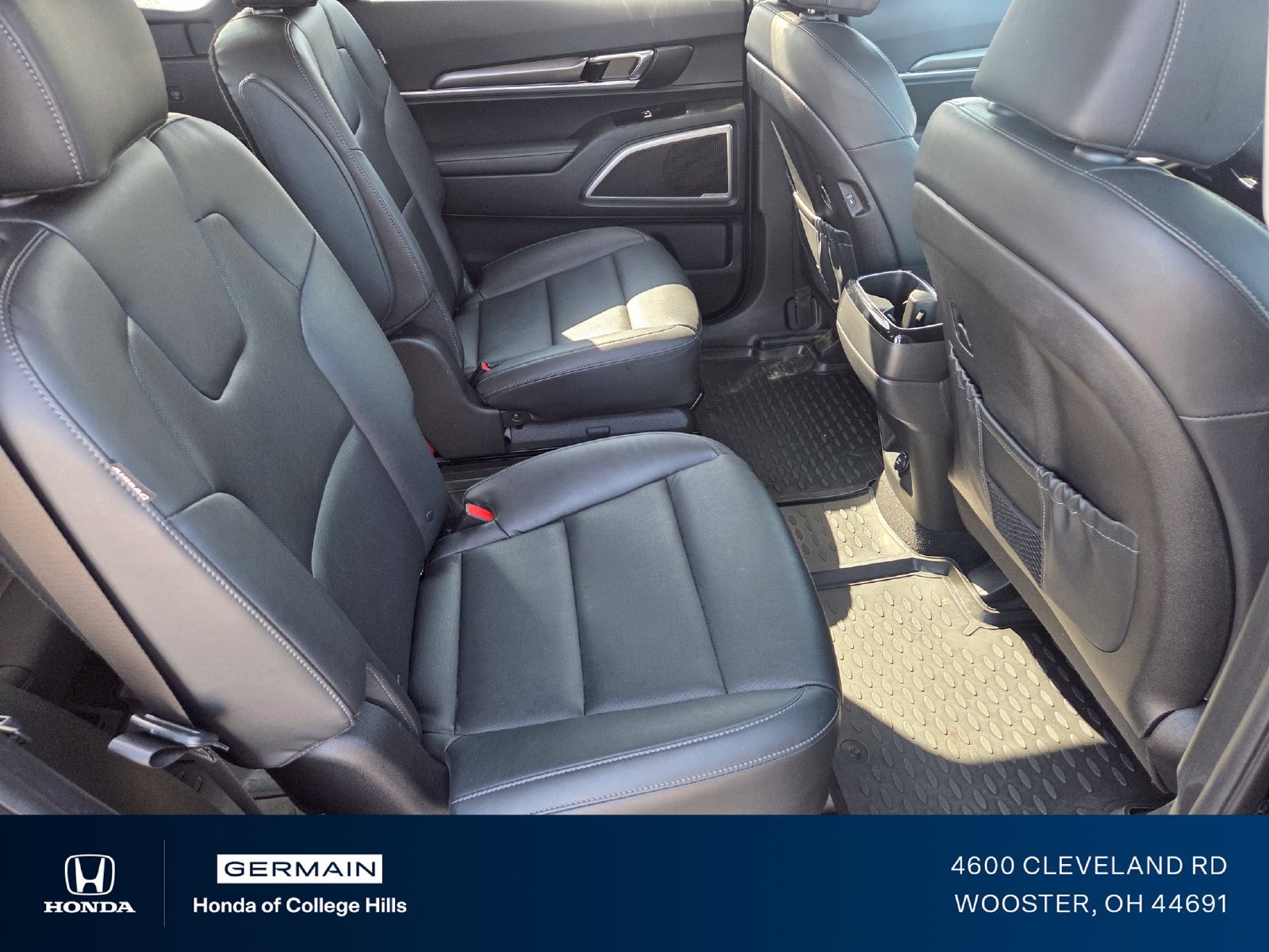 Used 2023 Kia Telluride S FWD image 25