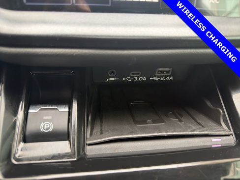 Used 2023 Subaru Outback Wilderness image 15