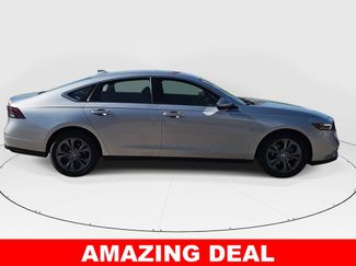 Used 2023 Honda Accord EX video 2