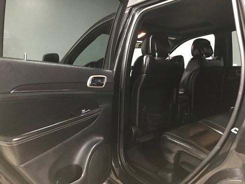 Used 2015 Jeep Grand Cherokee Limited image 15