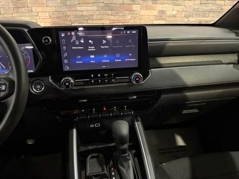 Used 2024 Chevrolet Colorado W/T w/ Advanced Trailering Package RWD image 19