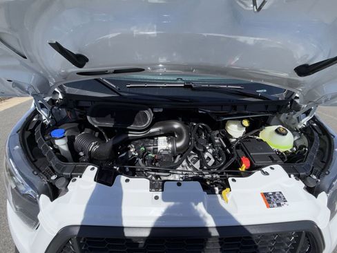 New 2026 Ford Transit 250 148 Medium Roof image 32