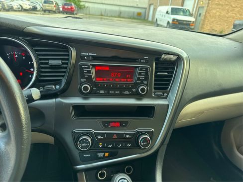 Used 2013 Kia Optima LX image 15